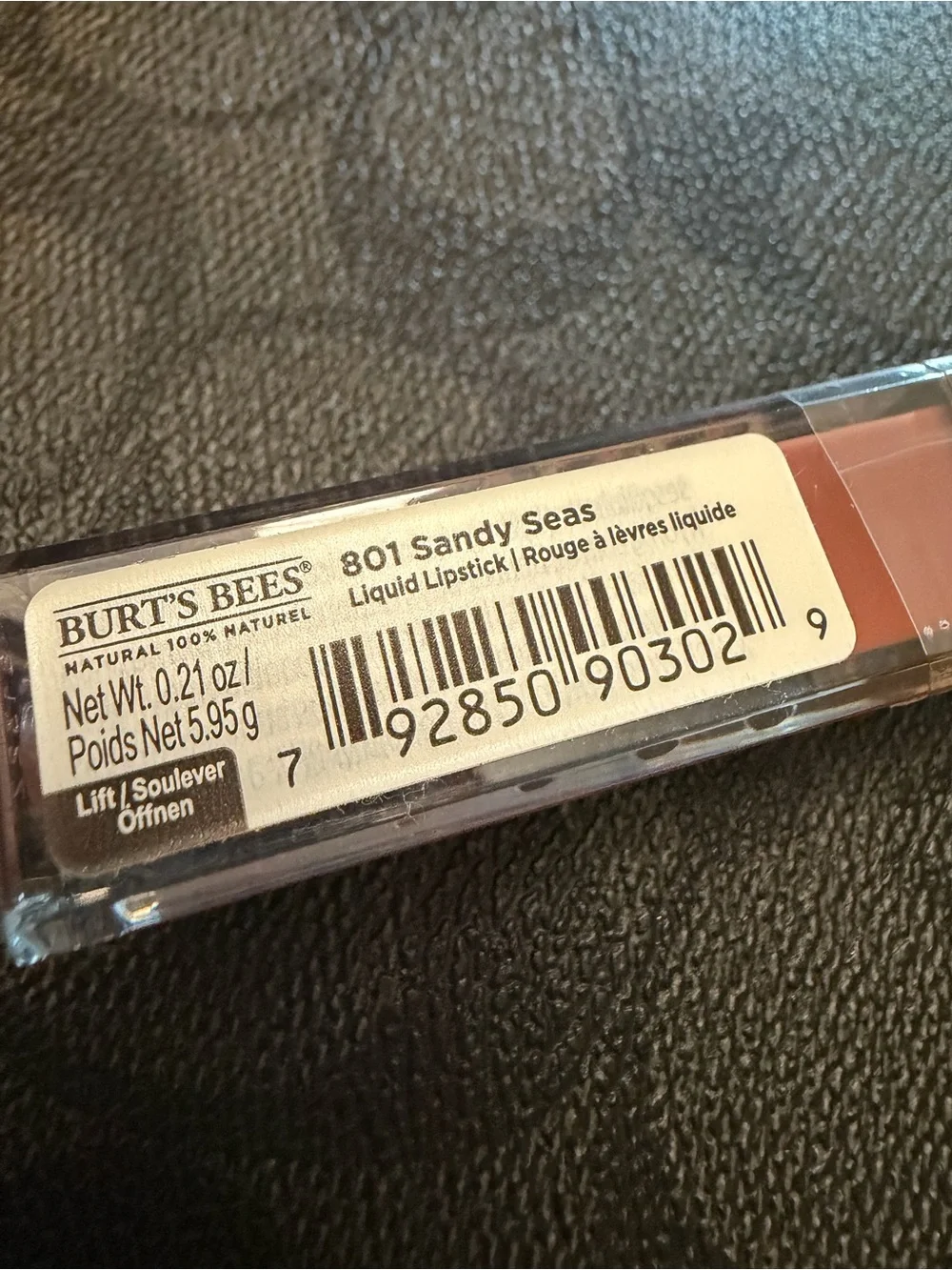 Moisturizing tinted glossy lipgloss Burts Bees Lipstick -sandy seas 100% natural